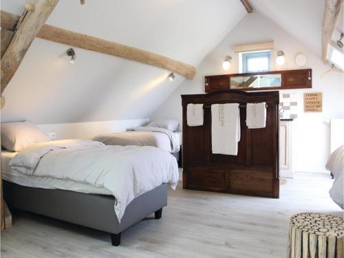 Nine-bedroom Holiday Home In Borgloon