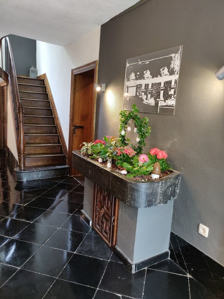 Hotel L'escape Grill