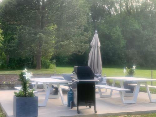 Hostal Chapeauveau B&B