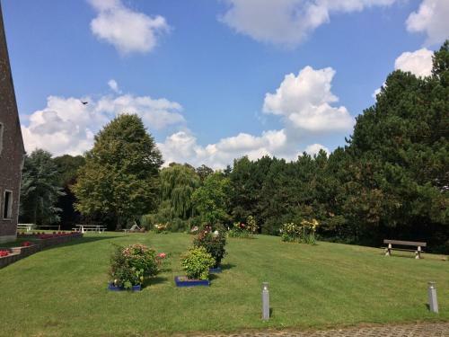 Hostal Chapeauveau B&B