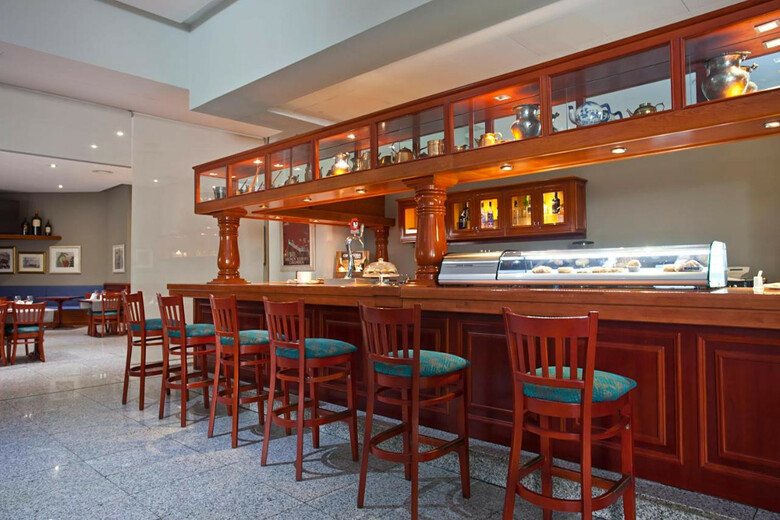 Hotel Ilunion Les Corts Spa