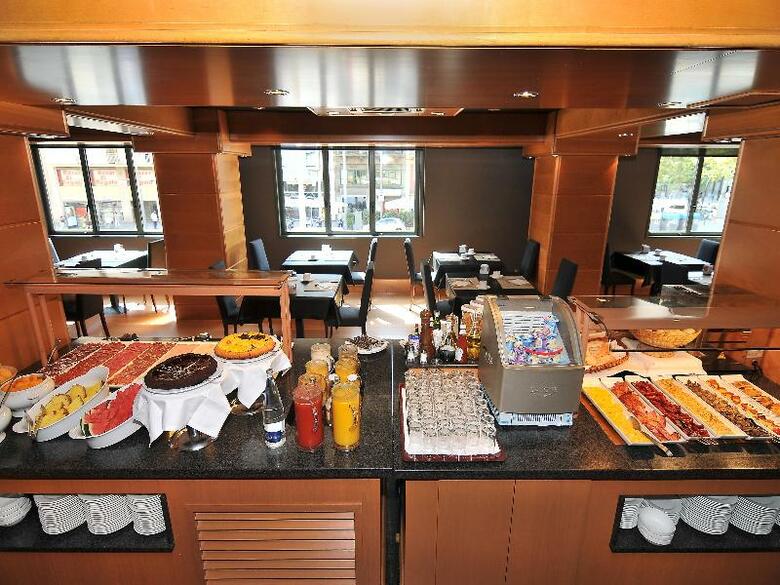 Hotel Barcelona Universal