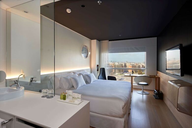Hotel Barcel� Sants