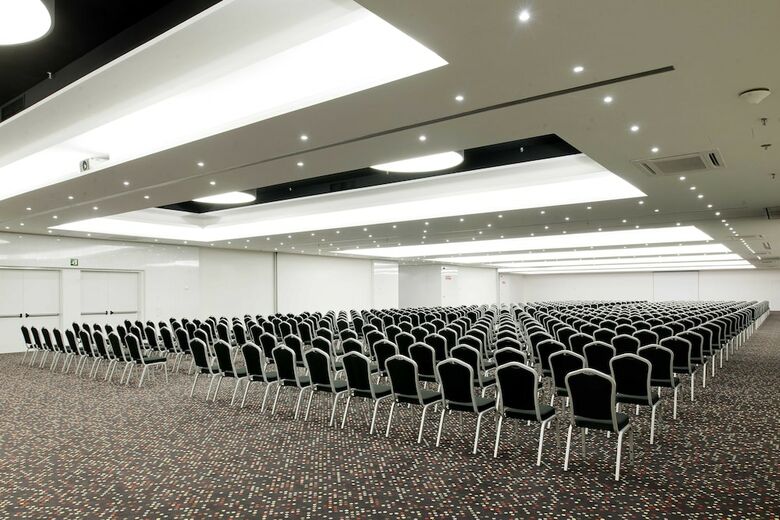 Hotel Barcel� Sants