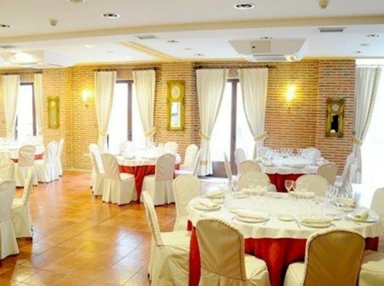 Hotel Meson Del Cid