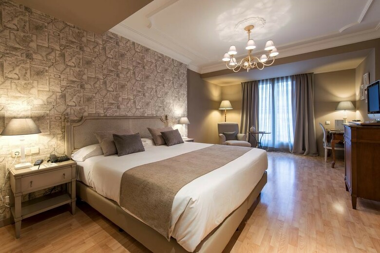 Hotel Vincci Lys