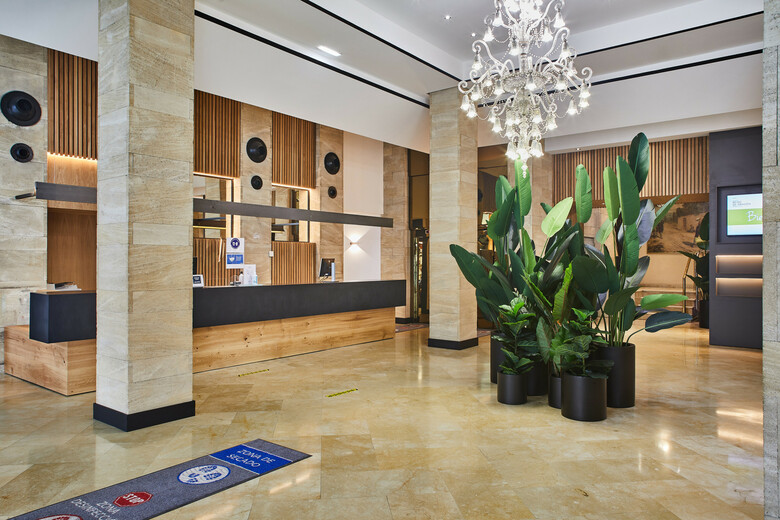 Hotel Silken Reino de Arag�n