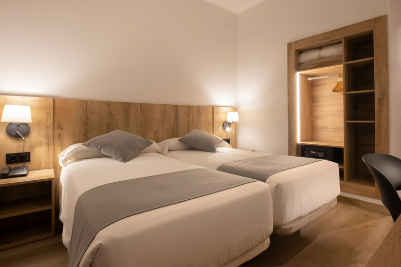Hotel C�rvol By Nexta