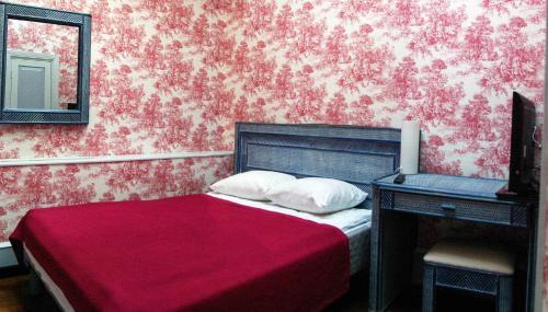 Hostal Laitse Castle