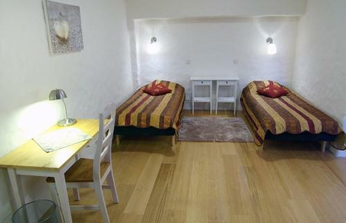 Hostal Algallika Guesthouse
