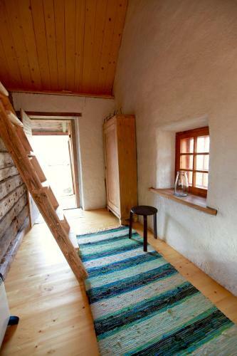 Bed & Breakfast Metsara B & B