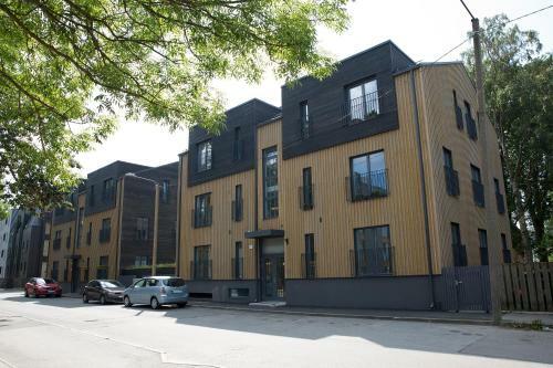 Happy Apartment