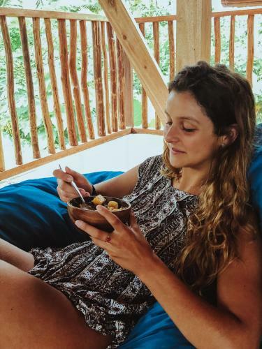 Lampara Siargao Boutique Hostel