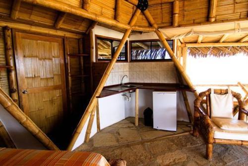 Hostal Oceanic Bungalows