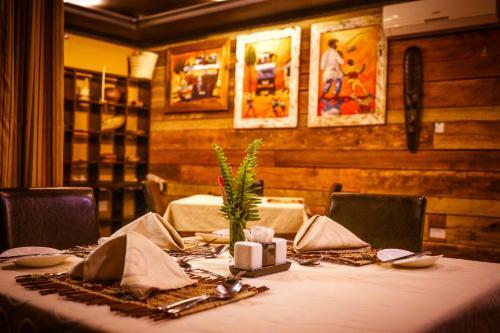 Bed & Breakfast Zawadi House Lodge