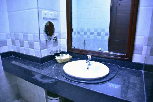 Hotel Blue Sapphire