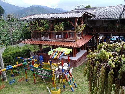 Hostal Finca Hotel Villa Lucia