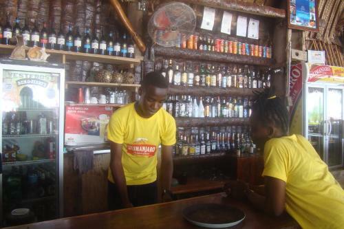 Bed & Breakfast Yellow Beach Bungalow
