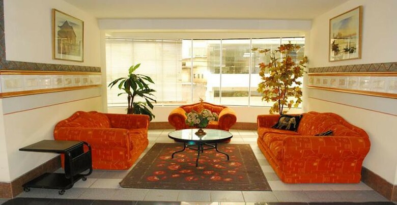 Rizzo Plaza Hotel
