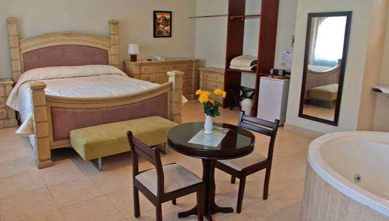 Villa Lunahuana River Resort