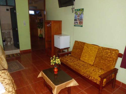 Hostal La Torre Inn