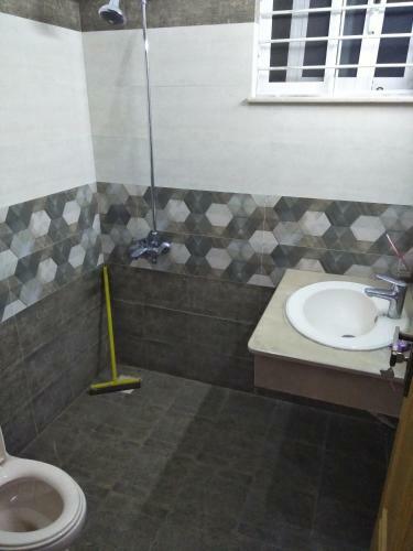 Hostal Rehaish Inn