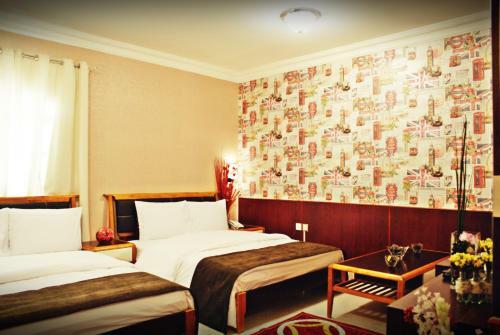 Weekend Hotel & Apartments