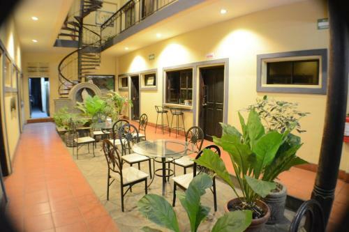 Hotel Los Balcones De Chinandega