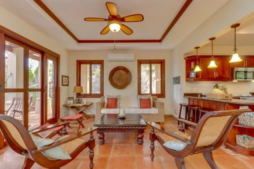 Redonda Bay: Casa De Amigos