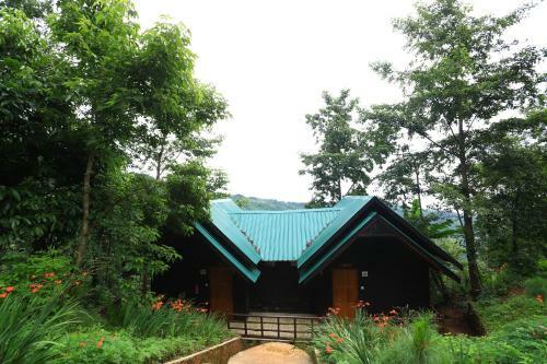 The Floral Breeze Hotel (Mt. Victoria)