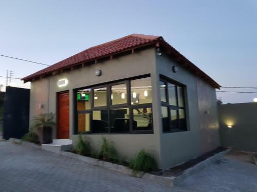 Hotel Ossanzaia Bilene Lodge