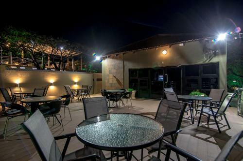 Hotel Ossanzaia Bilene Lodge