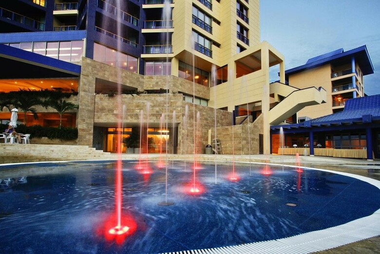 Hotel Zuana Beach Resort