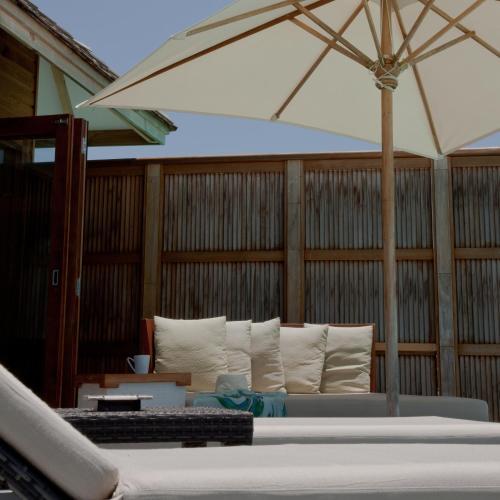 Hotel Vakarufalhi Maldives