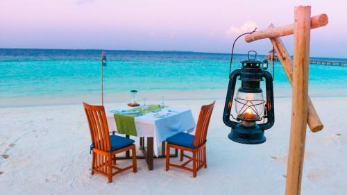 Hotel Vakarufalhi Maldives
