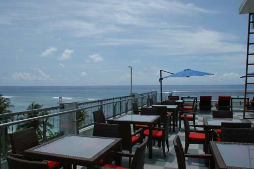 Hostal Rivethi Beach Hotel