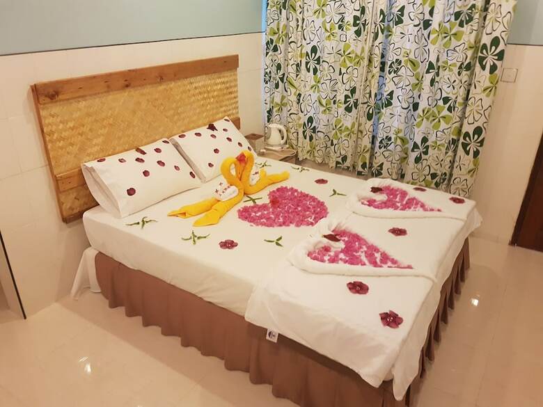 Hostal Rasdhoo View Inn