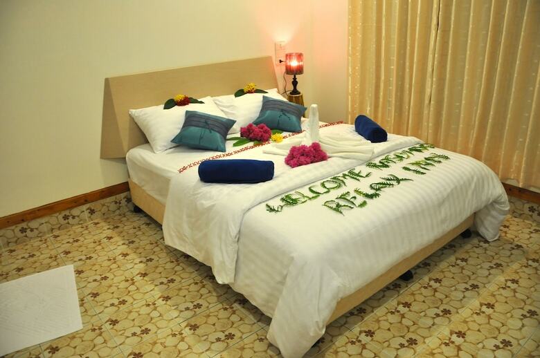 Hostal Rasdhoo Relax Inn
