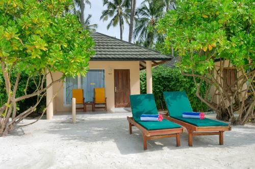 Hotel Holiday Island Resort