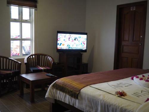 Hostal Equator Homestay