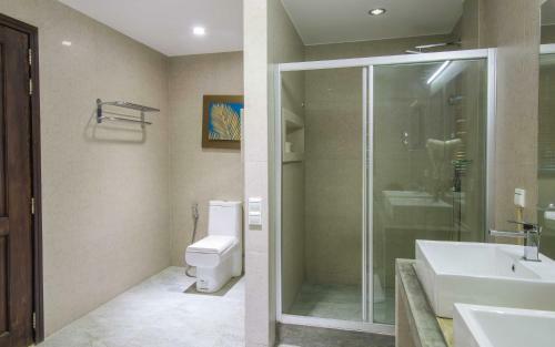 Hostal Beachwood Hotel And Spa At Maafushi
