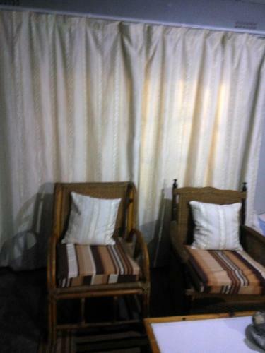 Hostal Mercy's Lodge Apartments