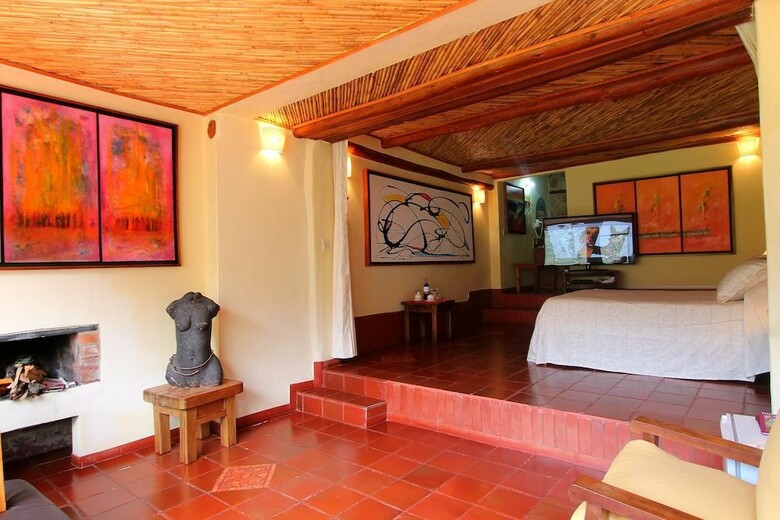 Hotel Suites Arcoiris