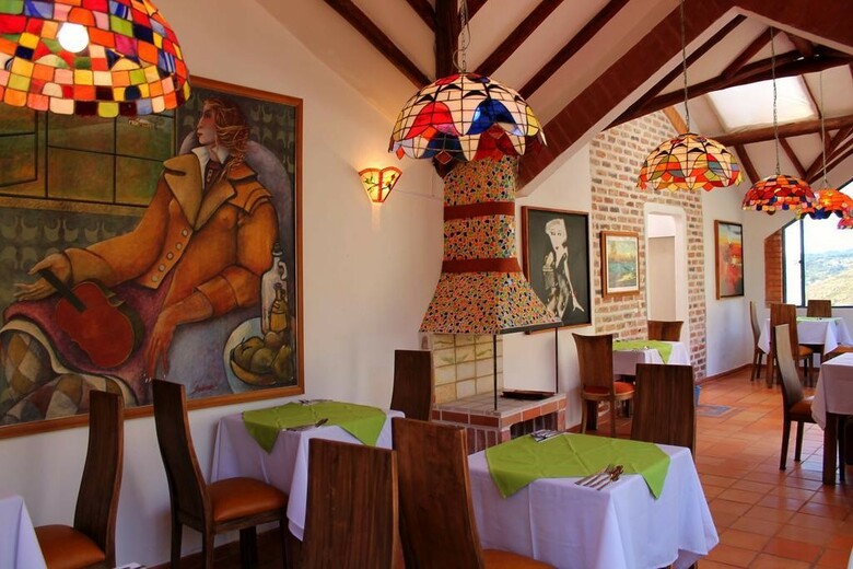 Hotel Suites Arcoiris