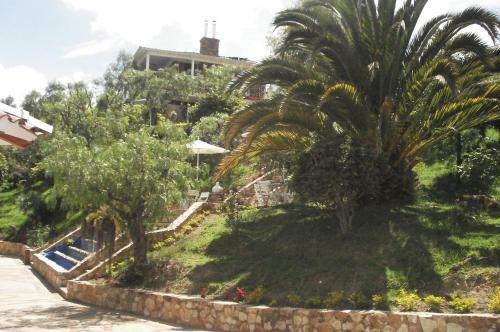 Hostal Miravalle Suites