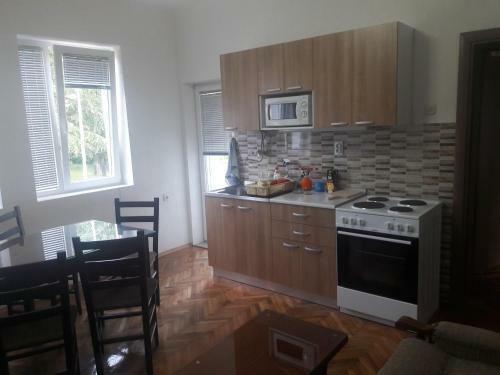 Gligor's Apartment