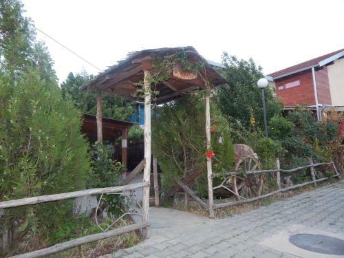 Hotel Restoran Antika