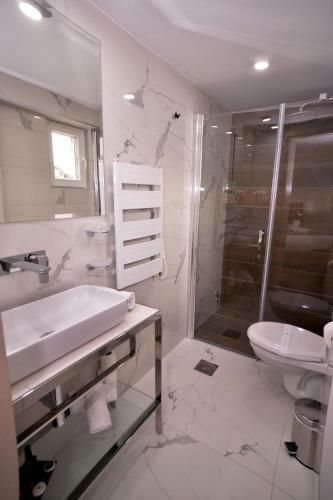 Bed & Breakfast Alexandar Central Apartments
