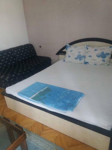 Hostal Julija Guest House