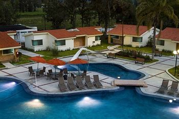 Luna Aqua Villas